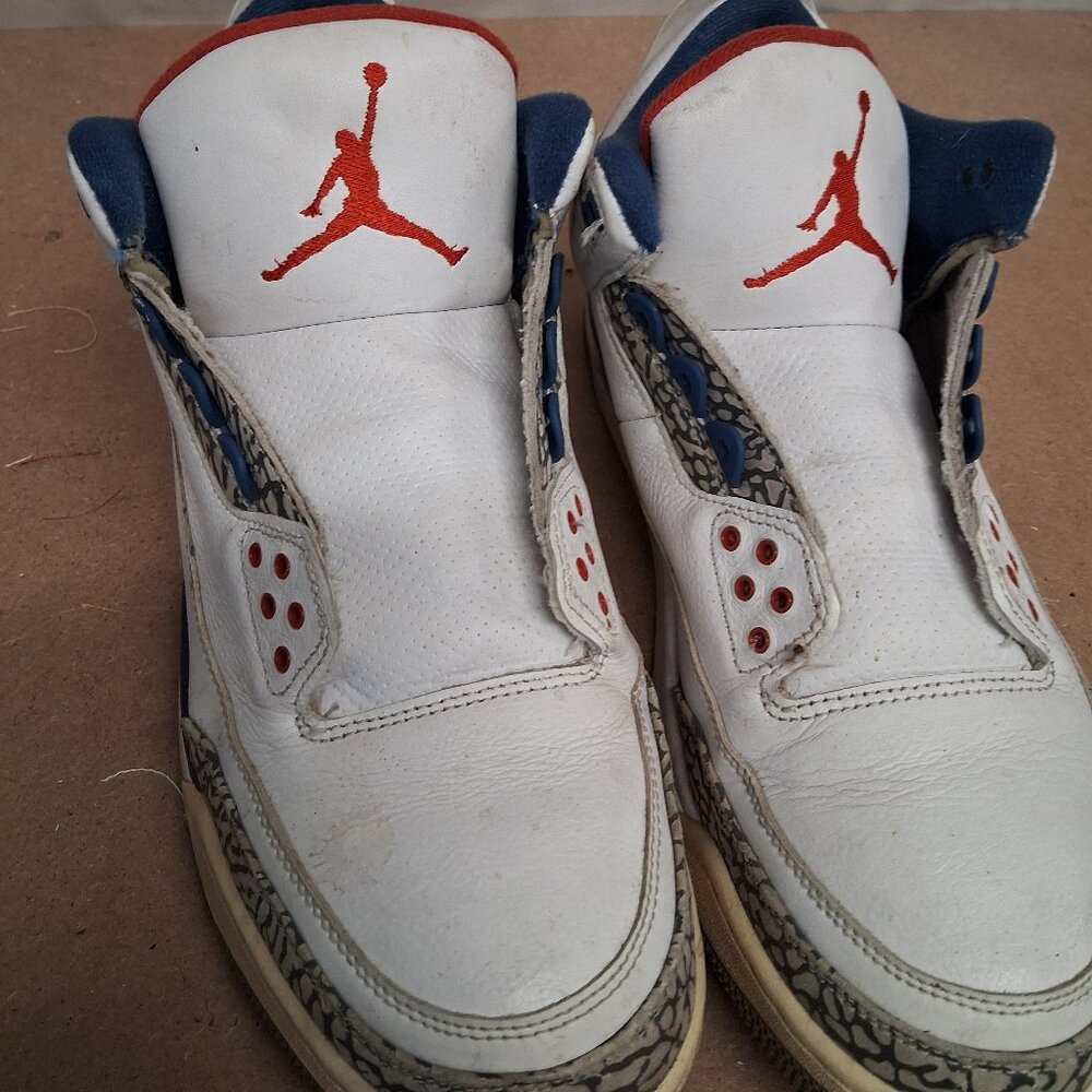 Air Jordan 3 Retro “True Blue” (2016) White/Fire Red/True Blue – Men’s Size 13